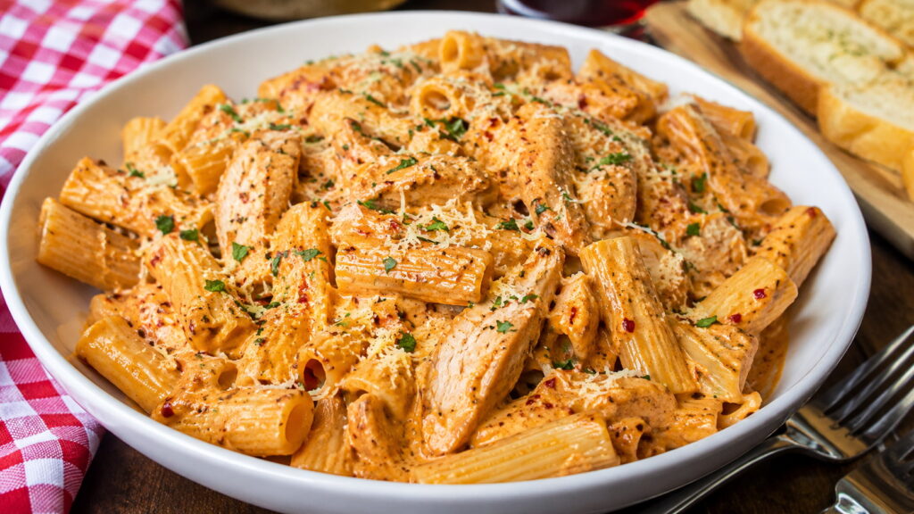 Buca di Beppo Spicy Chicken Rigatoni Recipe